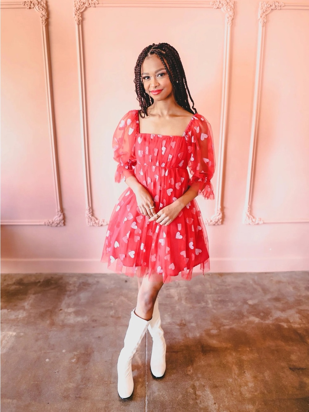 Red Heart-Print Mini Dress - Feminine Puff Sleeve Style - Picture 4 of 12